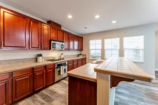 Photo #6: 223072661 Listing