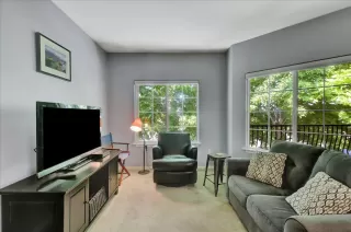 Photo #3: 223072905 Listing