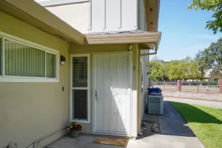 Photo #2: 223072959 Listing 