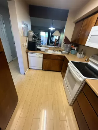 Photo #4: 223073633 Listing