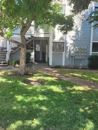 Photo #4: 223073868 Listing