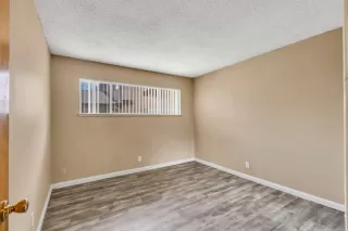 Photo #6: 223074888 Listing