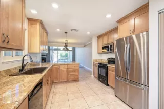 Photo #1: 223075148 Listing