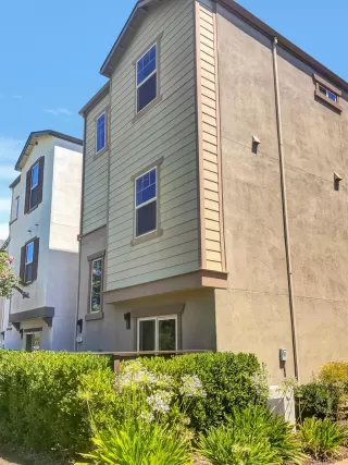 Photo #6: 223076578 Listing