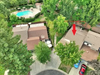 Photo #2: 223076808 Listing 