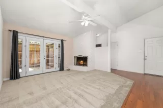 Photo #4: 223077390 Listing 