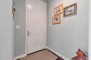 Photo #3: 223078614 Listing