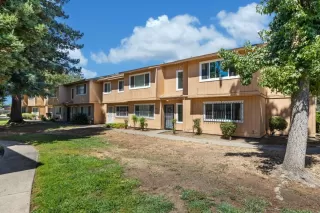 Photo #1: 223078846 Listing 