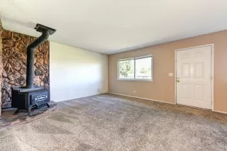 Photo #5: 223078894 Listing 