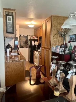 Photo #2: 223078922 Listing 