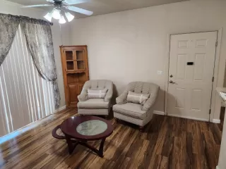 Photo #3: 223079641 Listing