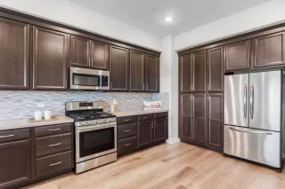 Photo #6: 223079644 Listing 