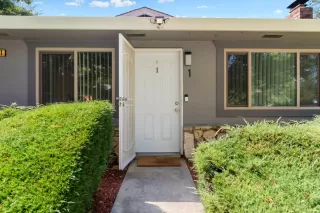 Photo #1: 223080245 Listing