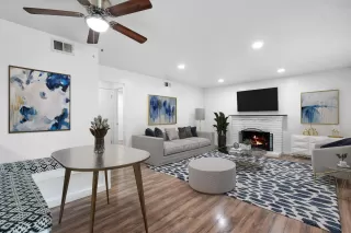 Photo #2: 223080245 Listing