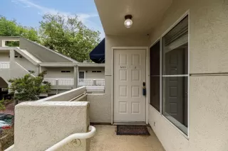 Photo #2: 223080405 Listing 
