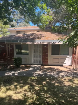 Photo #1: 223080676 Listing 