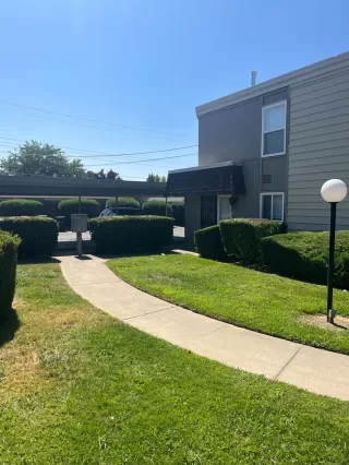 Photo #1: 223080678 Listing