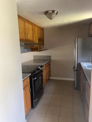 Photo #4: 223080678 Listing