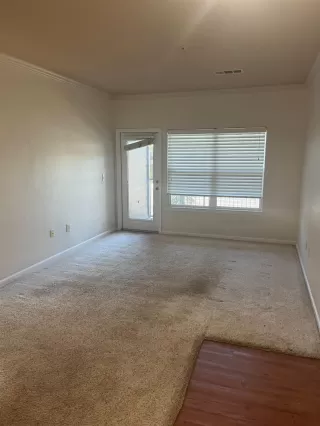 Photo #6: 223080682 Listing