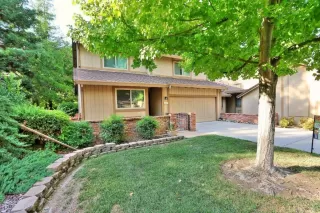 Photo #4: 223080925 Listing