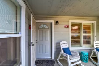 Photo #5: 223081117 Listing 