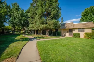 Photo #2: 223081347 Listing 