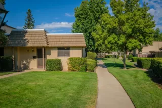 Photo #3: 223081347 Listing 