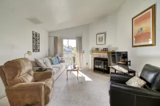 Photo #2: 223081431 Listing