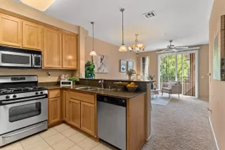 Photo #5: 223081514 Listing 