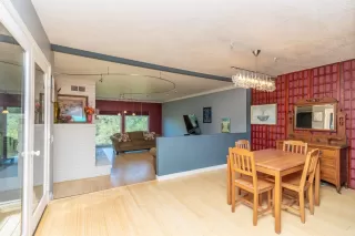 Photo #3: 223081758 Listing