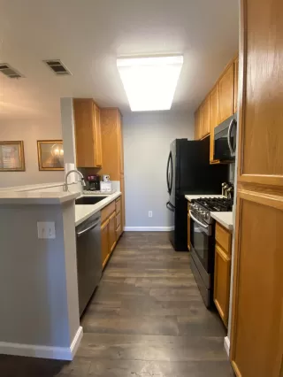 Photo #1: 223081872 Listing 