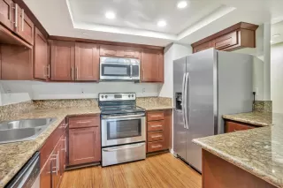 Photo #4: 223082577 Listing