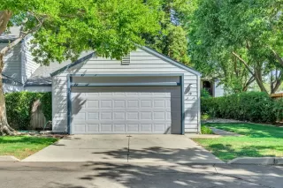 Photo #1: 223082974 Listing