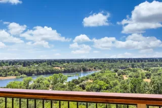 Photo #3: 223083145 Listing 