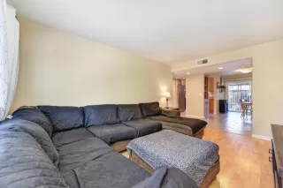 Photo #6: 223083581 Listing 