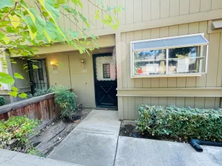 Photo #2: 223084219 Listing