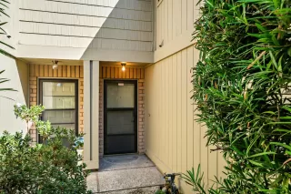 Photo #2: 223084511 Listing