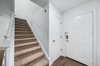 Photo #3: 223084511 Listing