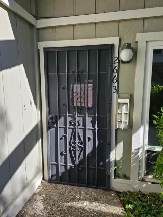 Photo #1: 223084595 Listing