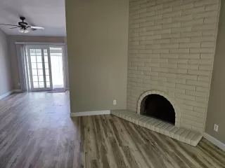 Photo #2: 223084595 Listing