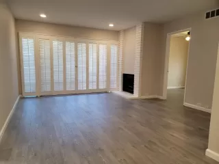 Photo #2: 223084600 Listing