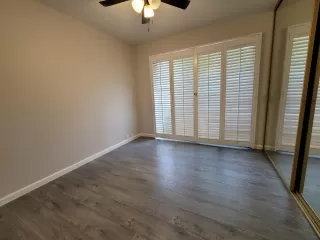 Photo #5: 223084600 Listing