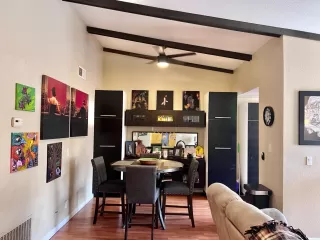 Photo #2: 223084959 Listing