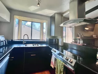 Photo #6: 223084959 Listing