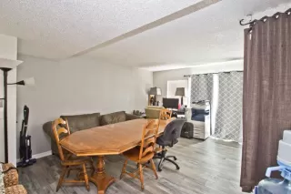 Photo #3: 223085404 Listing 