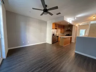 Photo #2: 223085838 Listing 