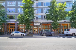 Photo #1: 223086106 Listing