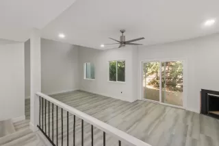 Photo #5: 223086758 Listing