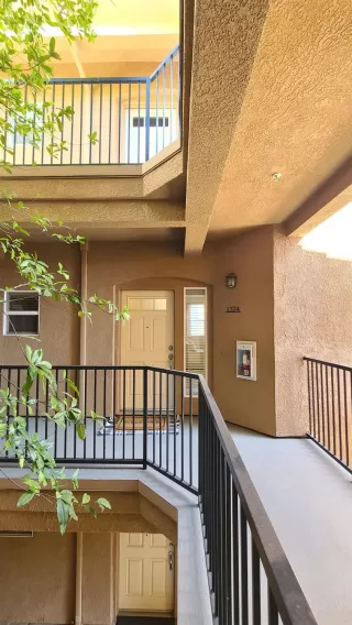 Photo #2: 223086818 Listing 
