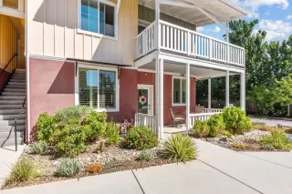 Photo #2: 223087025 Listing 